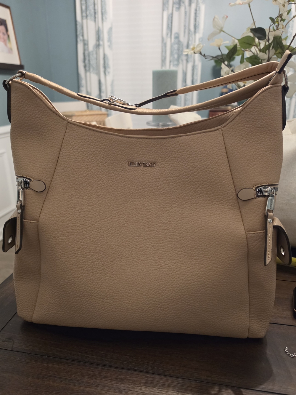 Ellen Tracy Beige Leather Shoulder Bag